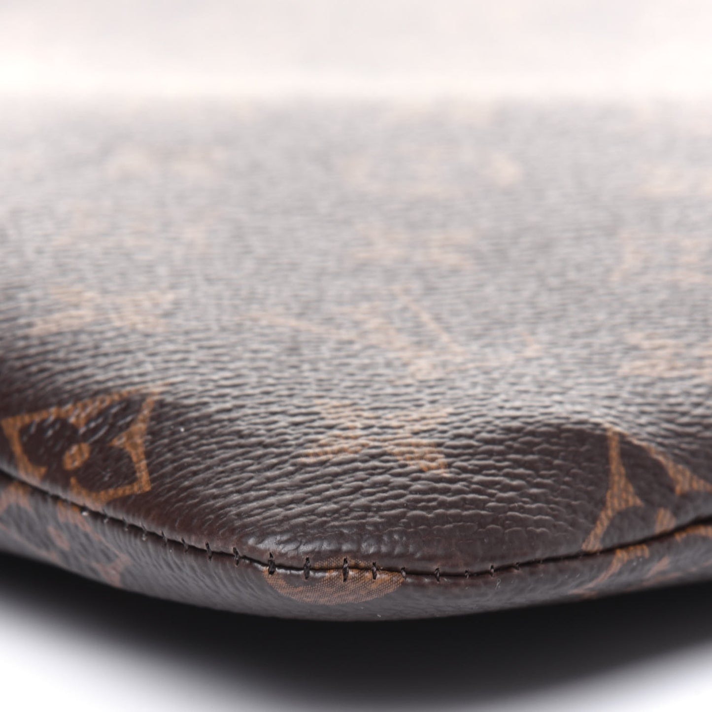 Monogram Etui Voyage MM Pouch