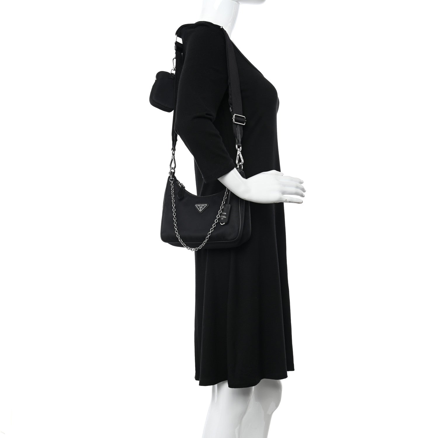 Prada Nylon Re-Edition 2005 Shoulder Bag Black 2 of 9