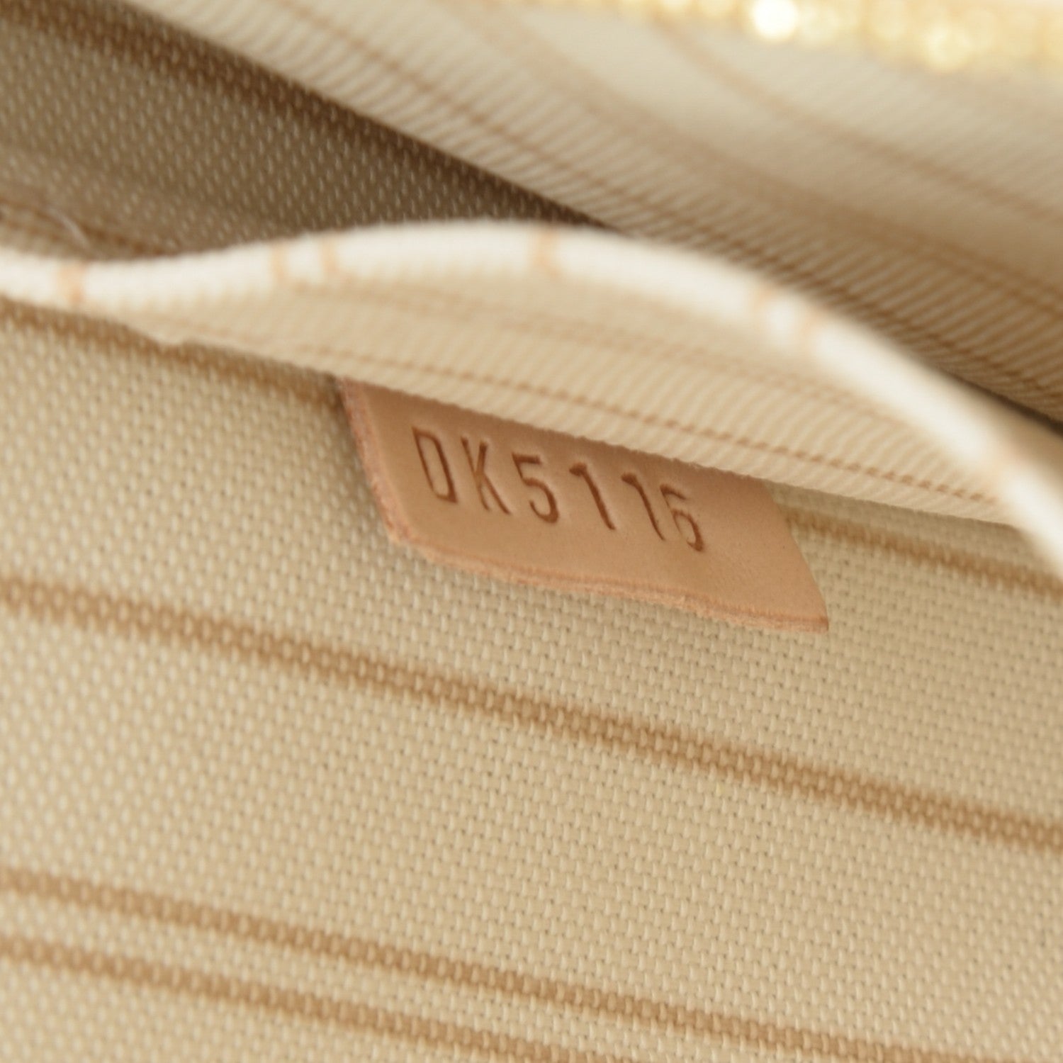 Louis Vuitton Damier Azur Neverfull MM GM Pochette 7 of 7