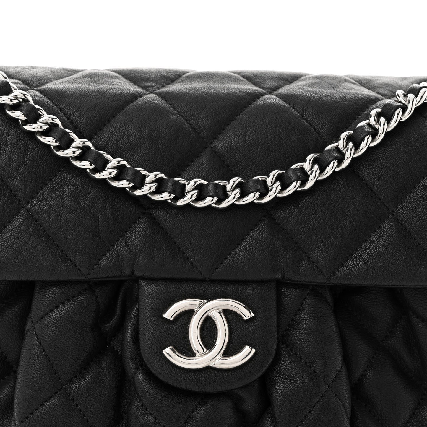 Washed Lambskin Quilted Medium Chain Around Messenger Black