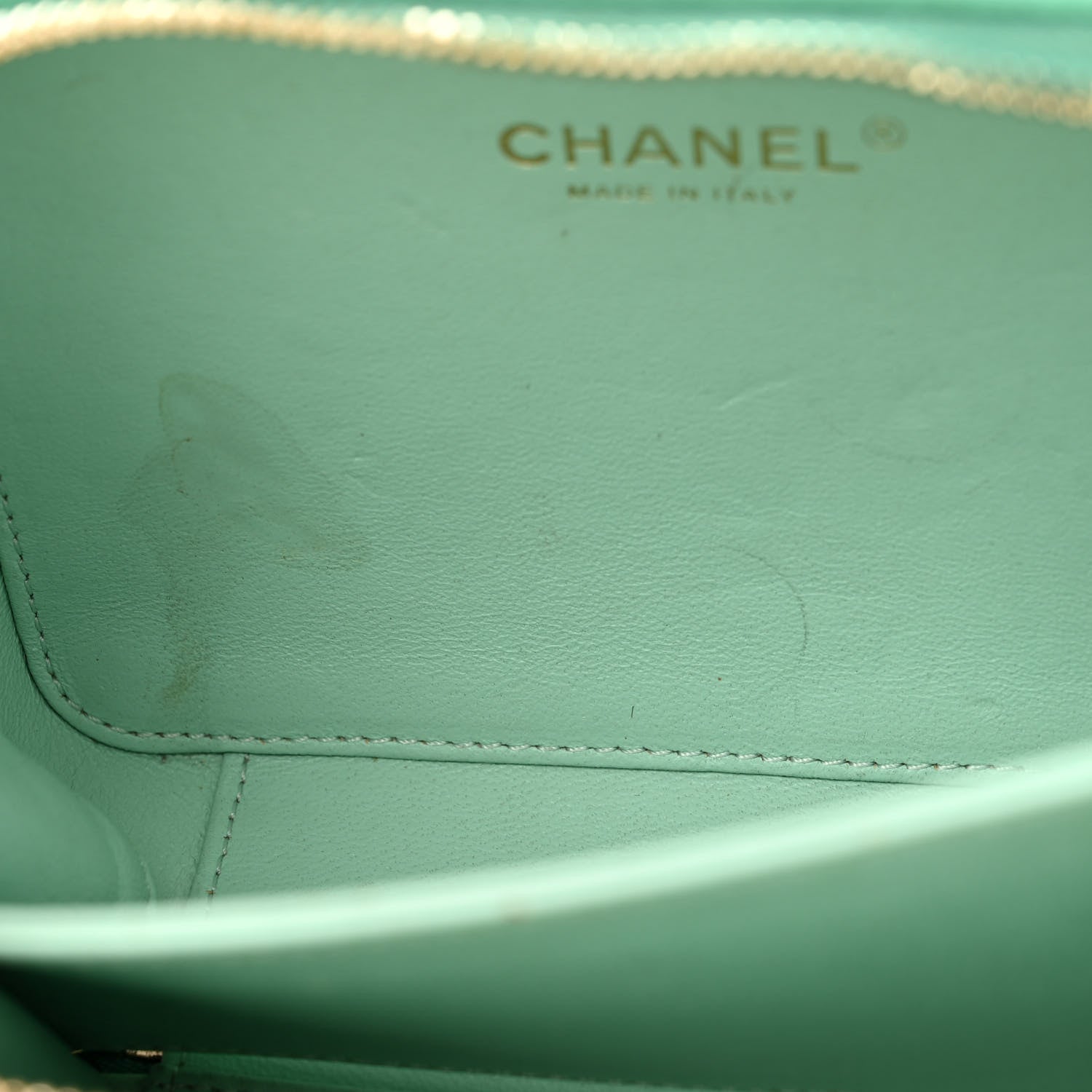 Chanel Caviar Quilted Small CC Filigree Vanity Case Green 7 of 11
