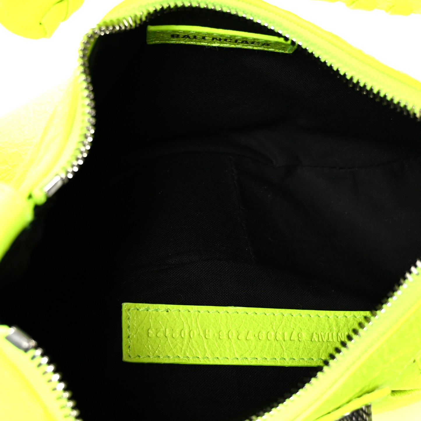 Agneau Arena Le Cagole Shoulder Bag XS Fluo Yellow