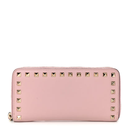 Valentino Garavani Calfskin Rockstud Zip Around Wallet Cipria 1 of 9