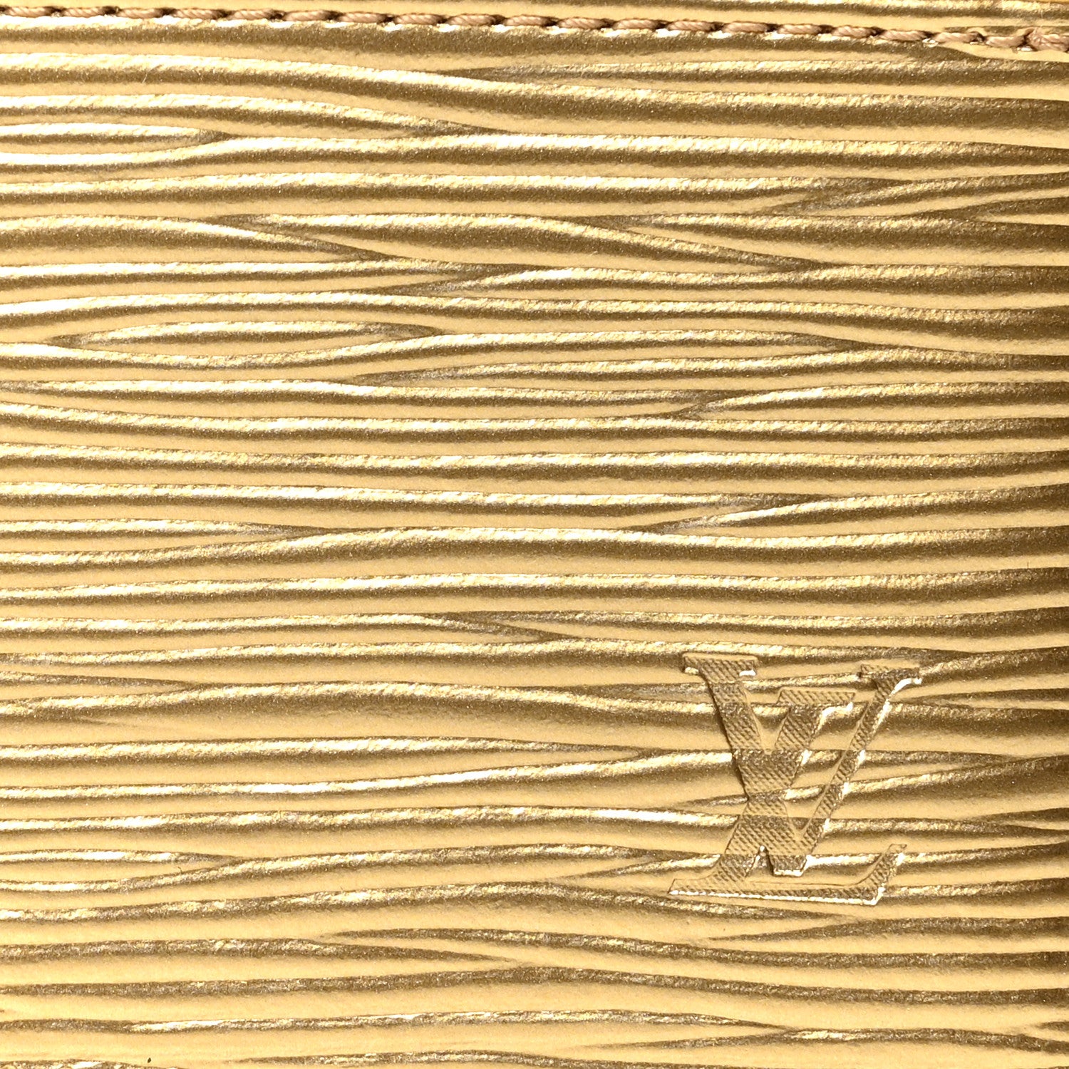 Louis Vuitton Epi Card Holder Gold 7 of 7