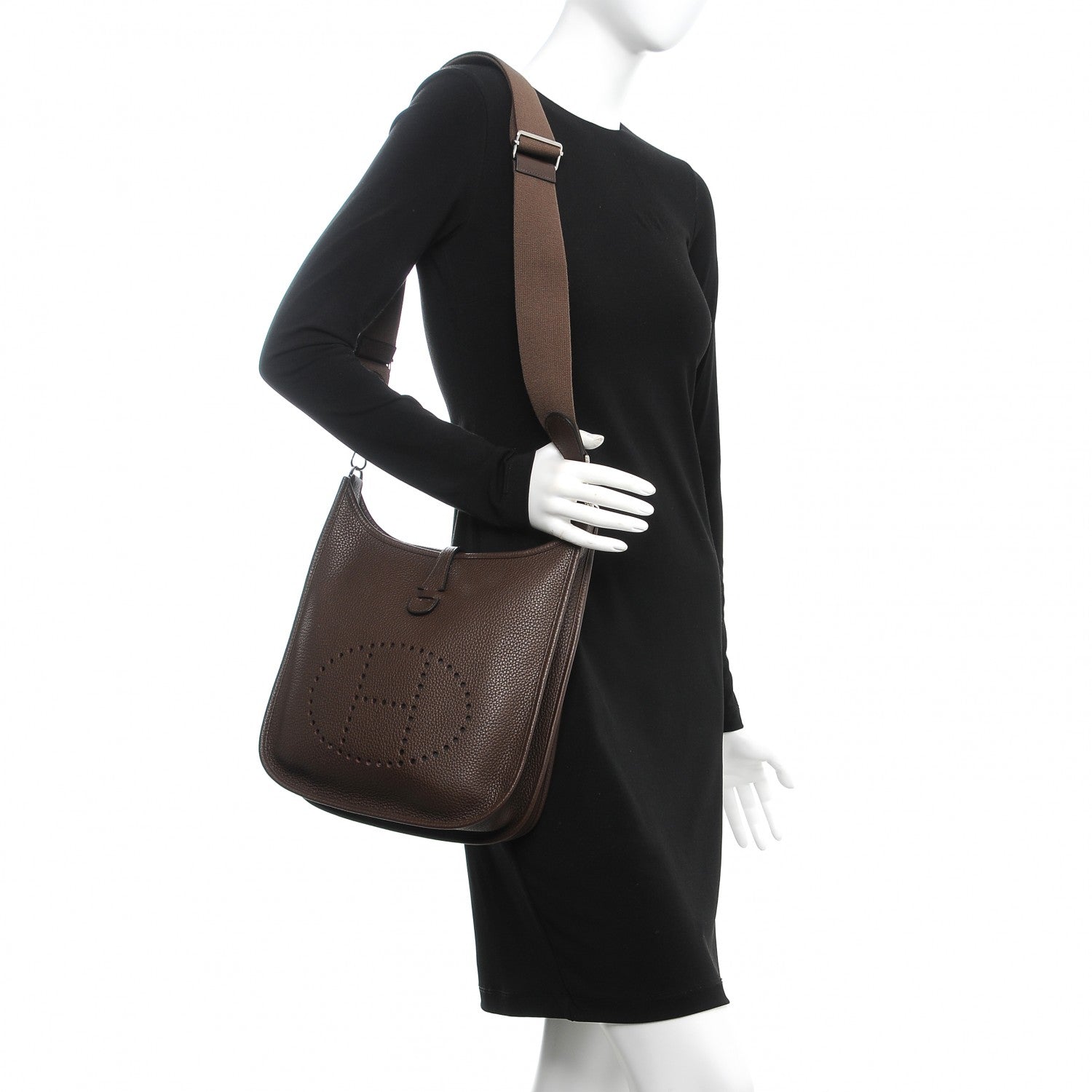 Hermes Taurillon Clemence Evelyne III PM Chocolate 2 of 8