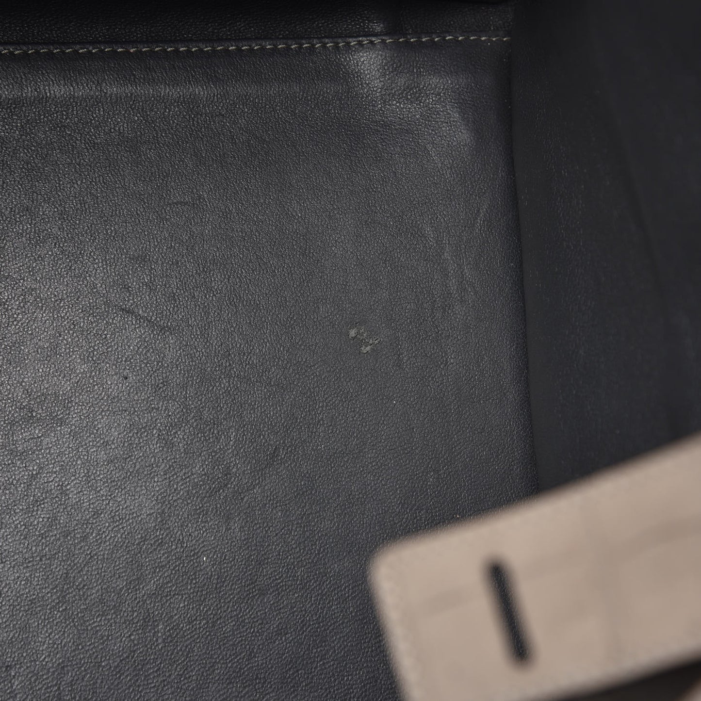 Crocodile Embossed Nubuck Medium Phantom Luggage Grey