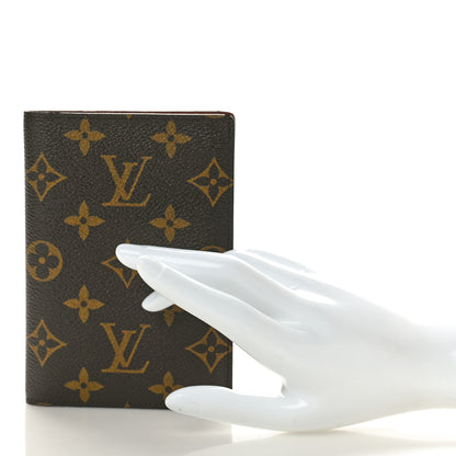 Louis Vuitton Monogram Passport Cover 2 of 7