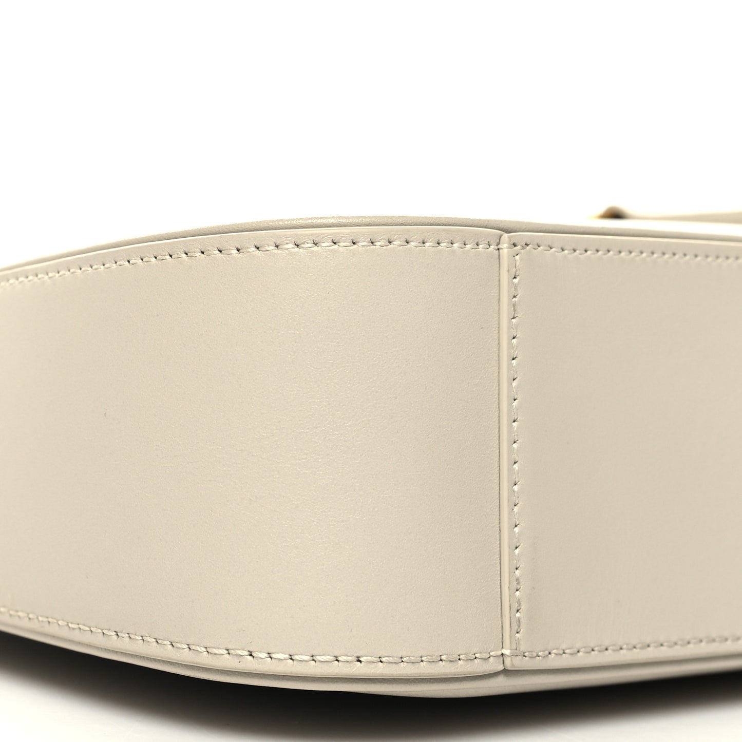 Smooth Calfskin Le 5 A 7 Hobo Blanc Vintage