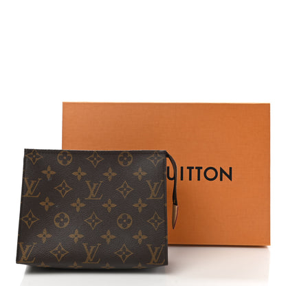 Louis Vuitton Monogram Toiletry Pouch 19 11 of 11