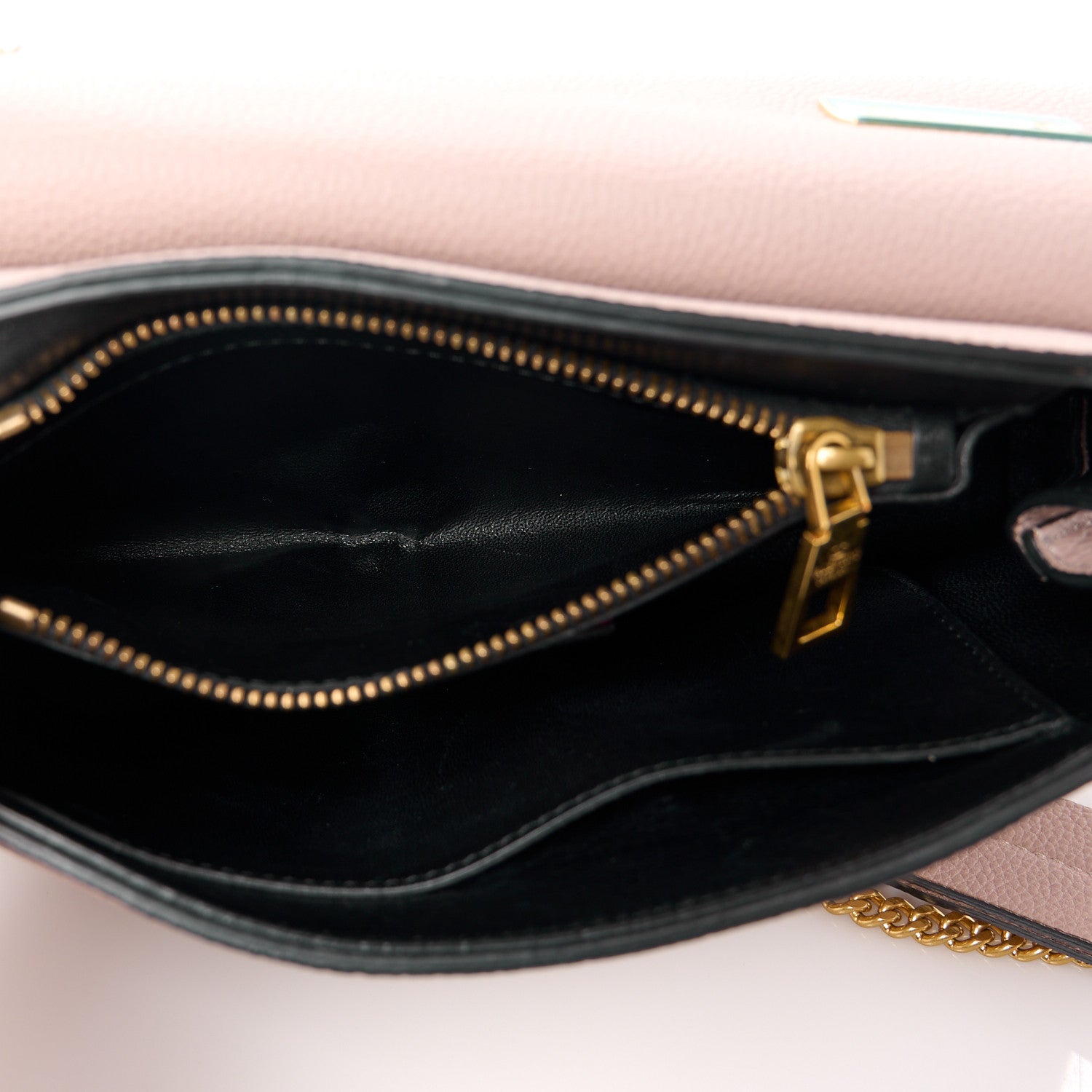 Valentino Garavani Buffalo Small VRing Chain Shoulder Bag Poudre 5 of 10