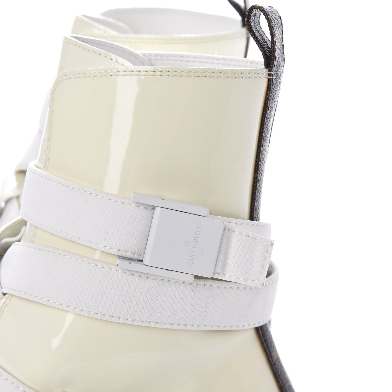 Louis Vuitton Patent Monogram LV Bahia Brazil Sandal 38 White 9 of 11
