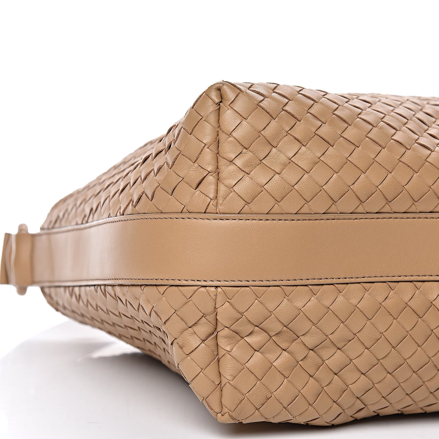 Nappa Intrecciato Hobo Noce