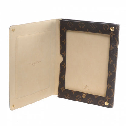 Louis Vuitton Monogram iPad Case 7 of 9