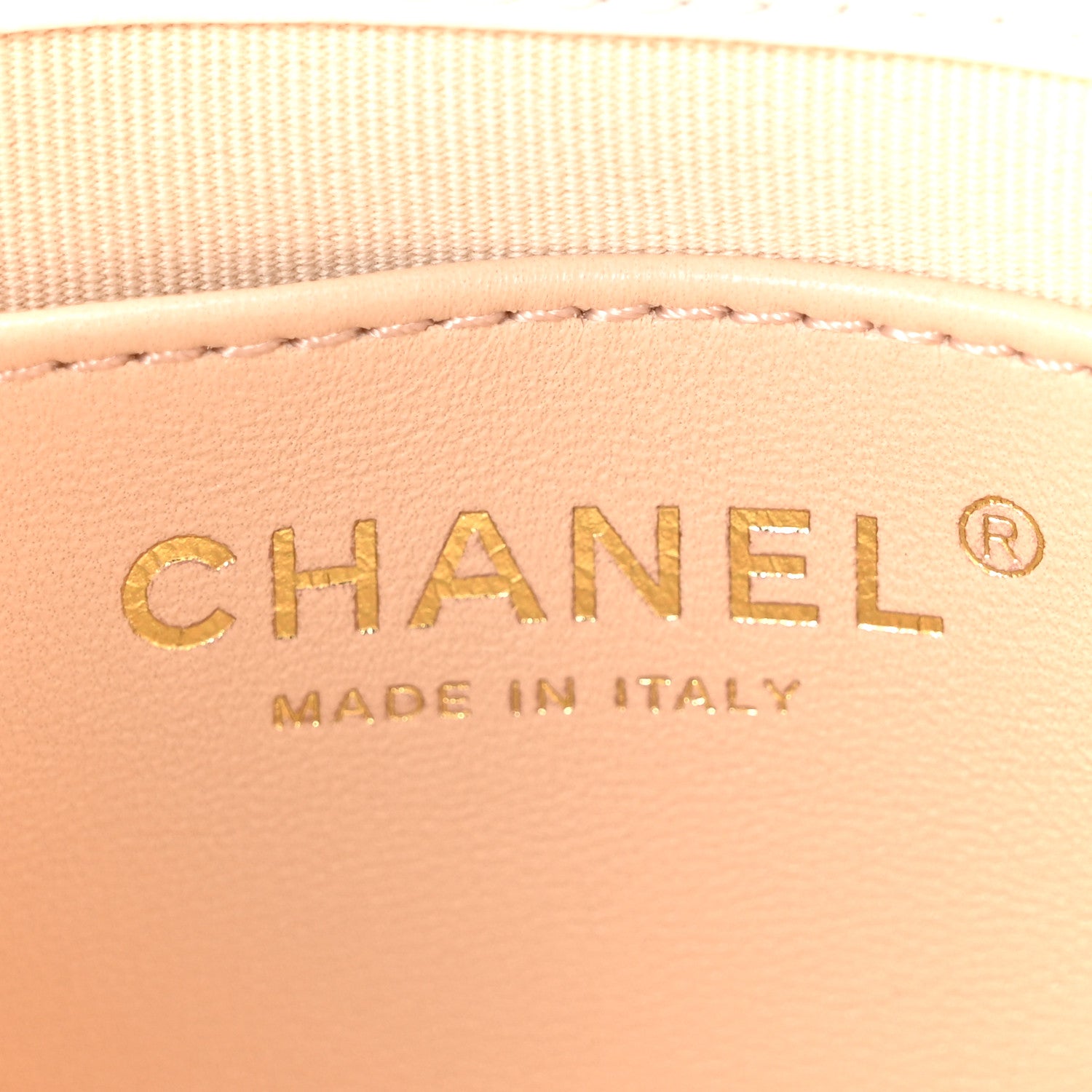 Chanel Shiny Crumpled Calfskin Quilted Small Wavy CC Hobo White 6 of 10