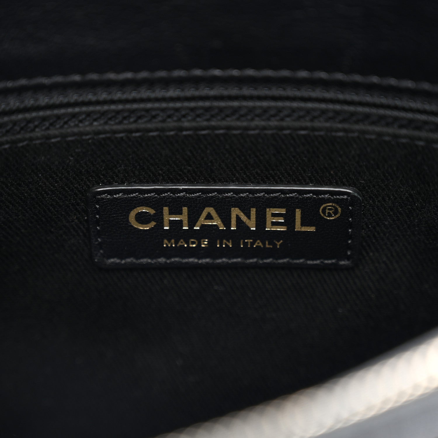 Chanel Shiny Calfskin Goatskin Quilted Medium Coco Curve Messenger Flap Black 6 of 10