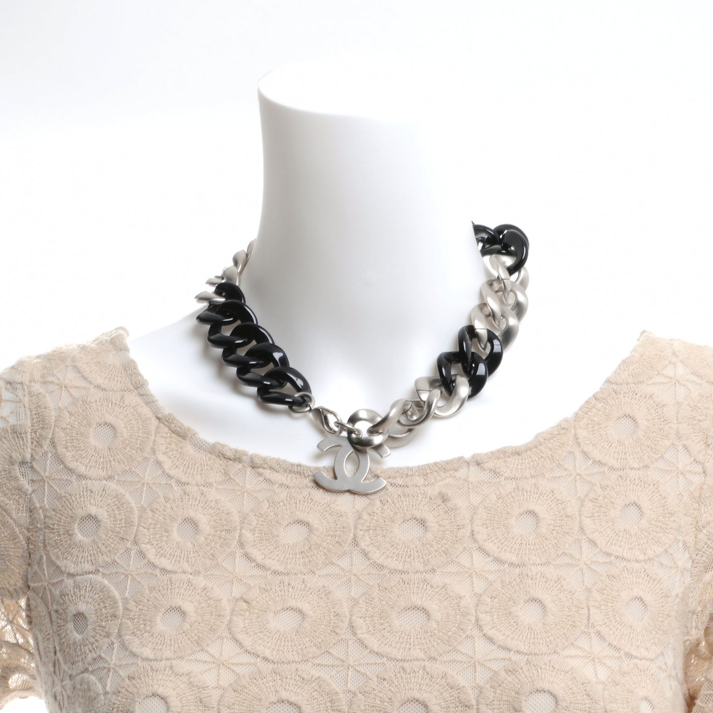 Metal and Resin CC Choker Necklace Black Silver