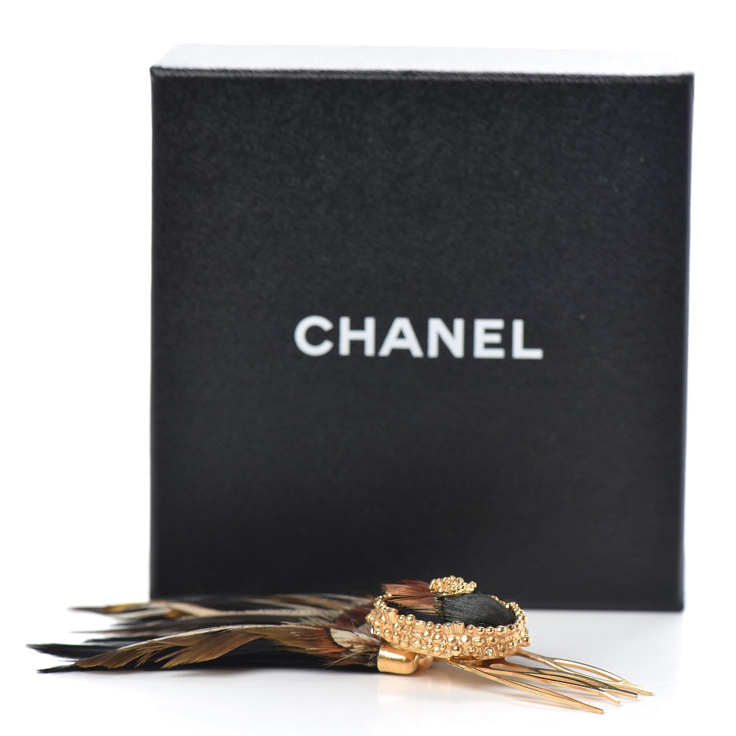 Chanel Feather CC Hair Comb Gold 4 of 4