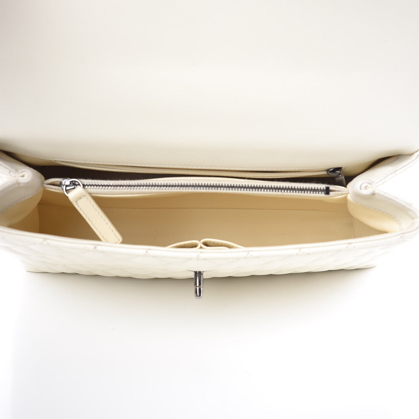Caviar Lizard Quilted Medium Coco Handle Flap White