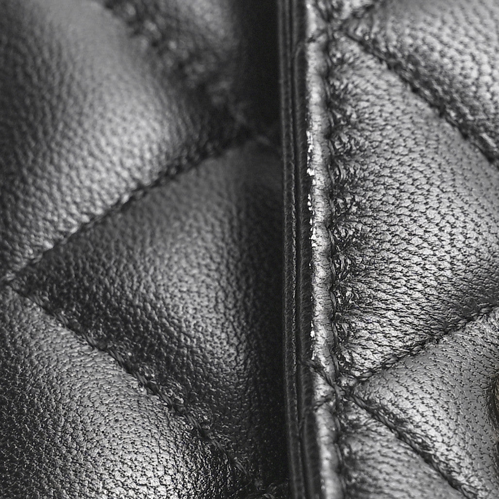 Lambskin Quilted Wallet On Chain WOC Black