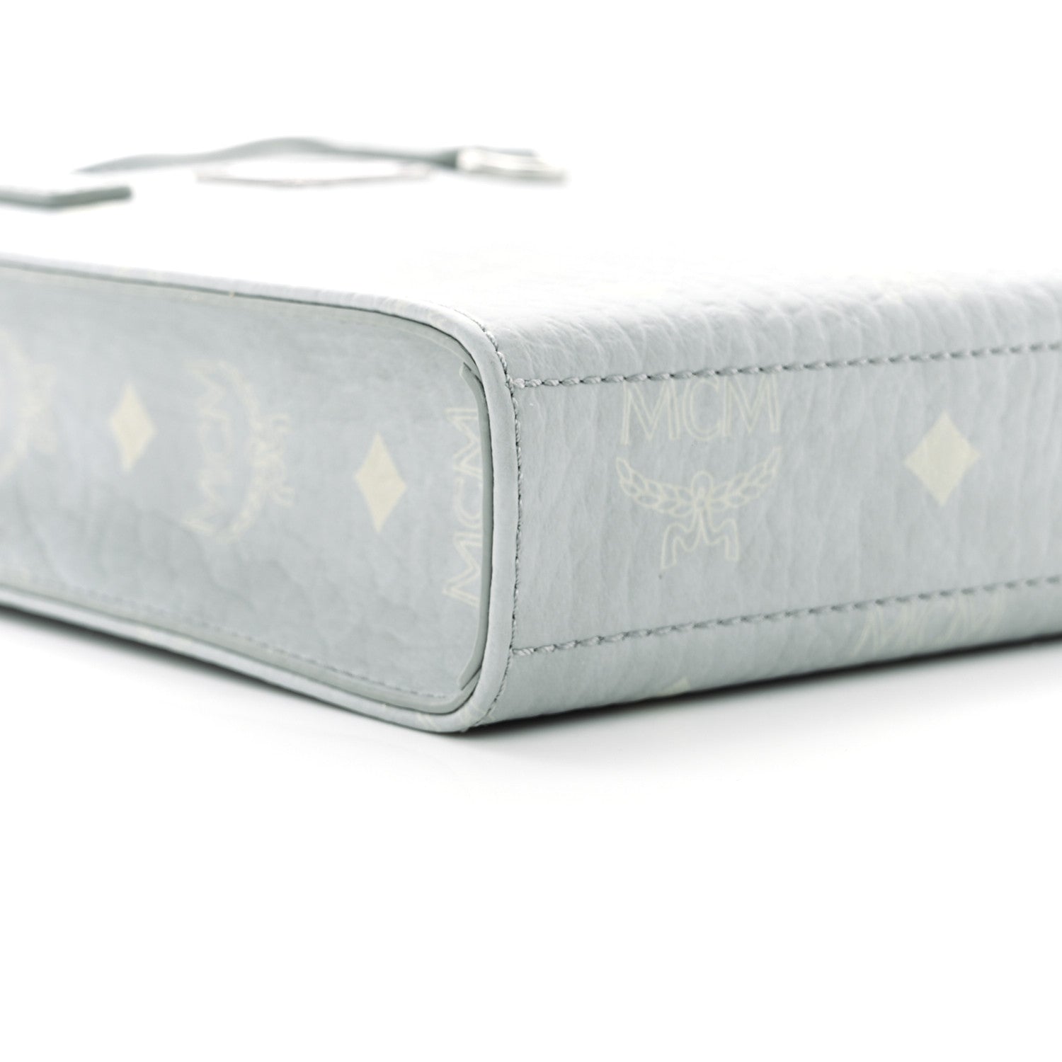 MCM Maxi Visetos X-Mini Aren Tote Sky 8 of 10