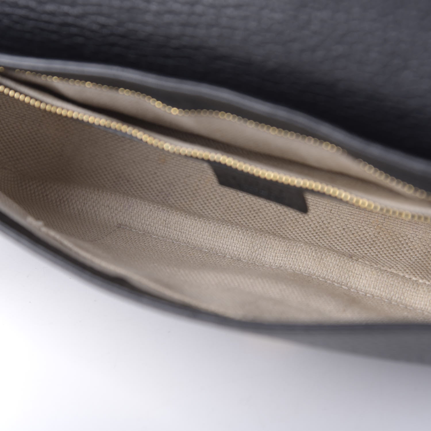 Gucci Pebbled Calfskin Medium Soho Flap Crossbody Black 5 of 9