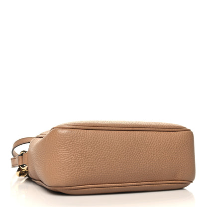 Gucci Pebbled Calfskin Small Soho Disco Bag Camelia 4 of 10