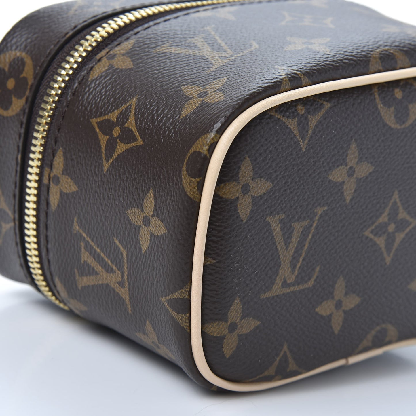 Monogram Nano Nice