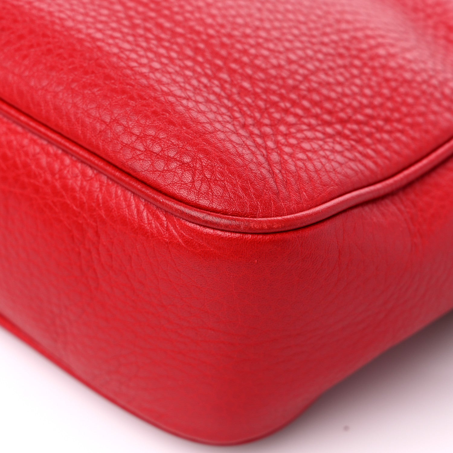 Gucci Pebbled Calfskin Small Soho Disco Bag Tabasco Red 9 of 12