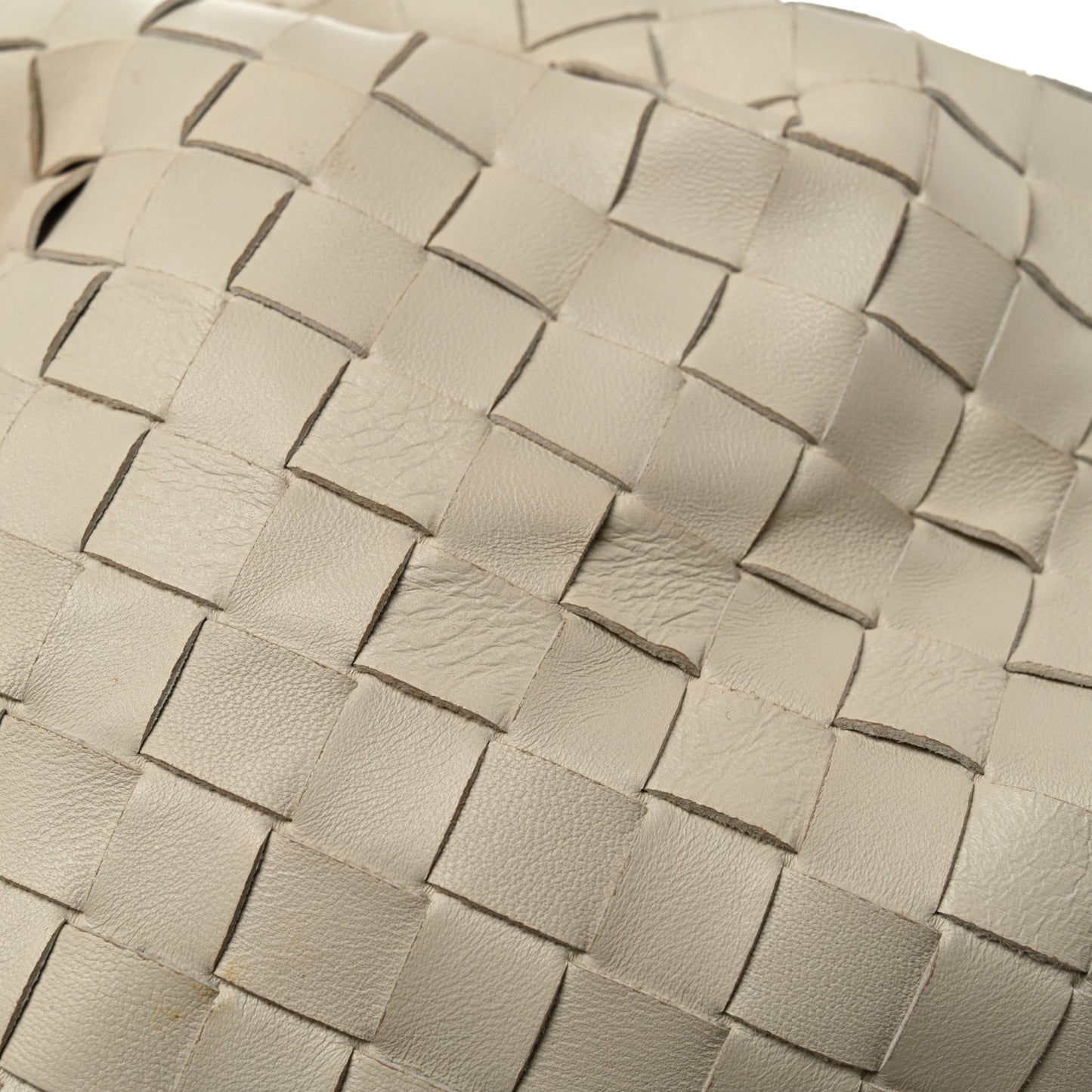 Nappa Maxi Intrecciato The Pouch Oversized Clutch Plaster