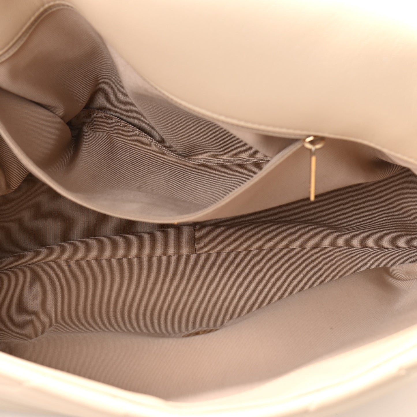 Lambskin Quilted Maxi Chanel 19 Flap Light Beige
