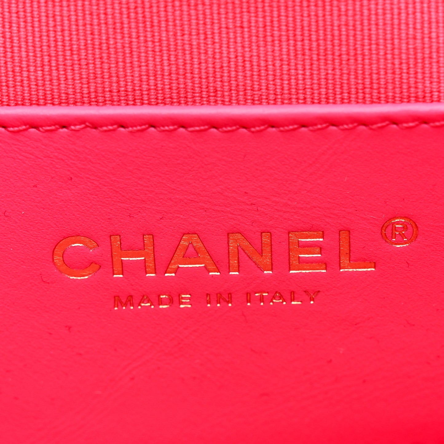 Lambskin Quilted Giant CC Baguette Bag Fuchsia