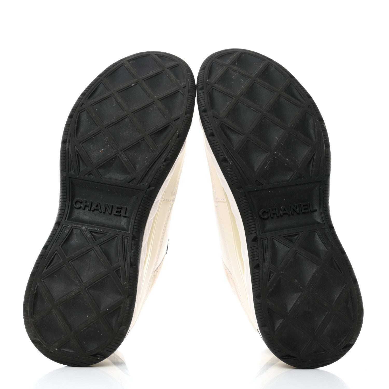 Chanel Velvet Calfskin Mixed Fibers CC Sneakers 39 Ivory Black 5 of 9