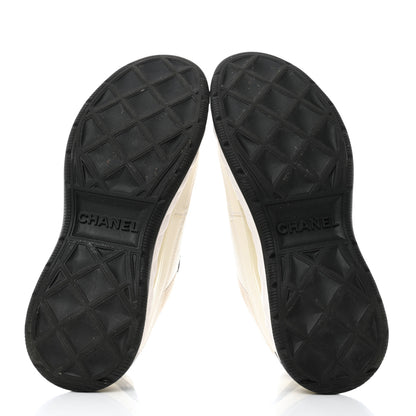Chanel Velvet Calfskin Mixed Fibers CC Sneakers 39 Ivory Black 5 of 9
