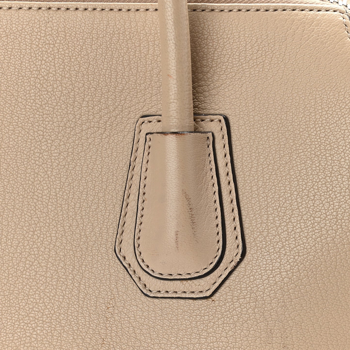Sugar Goatskin Medium Antigona Nude