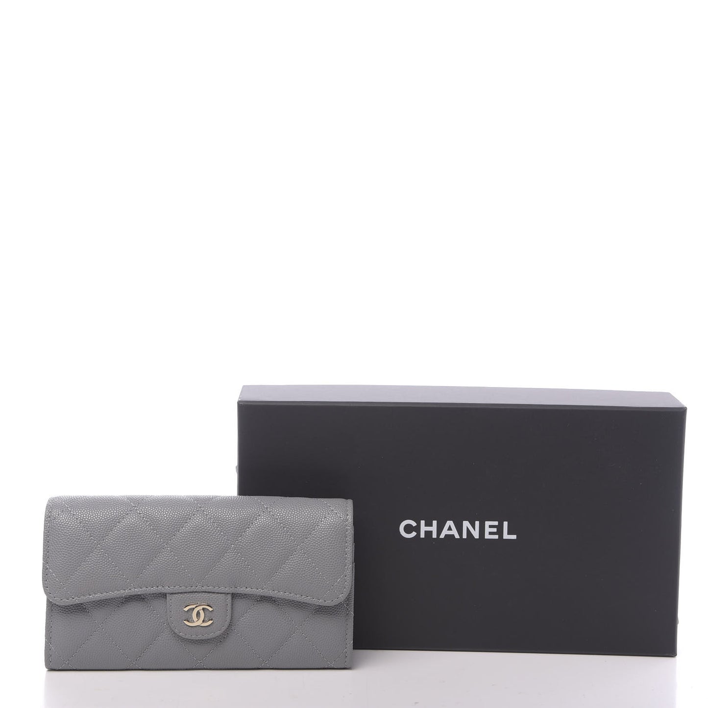 Caviar Quilted Medium Flap Wallet Grey