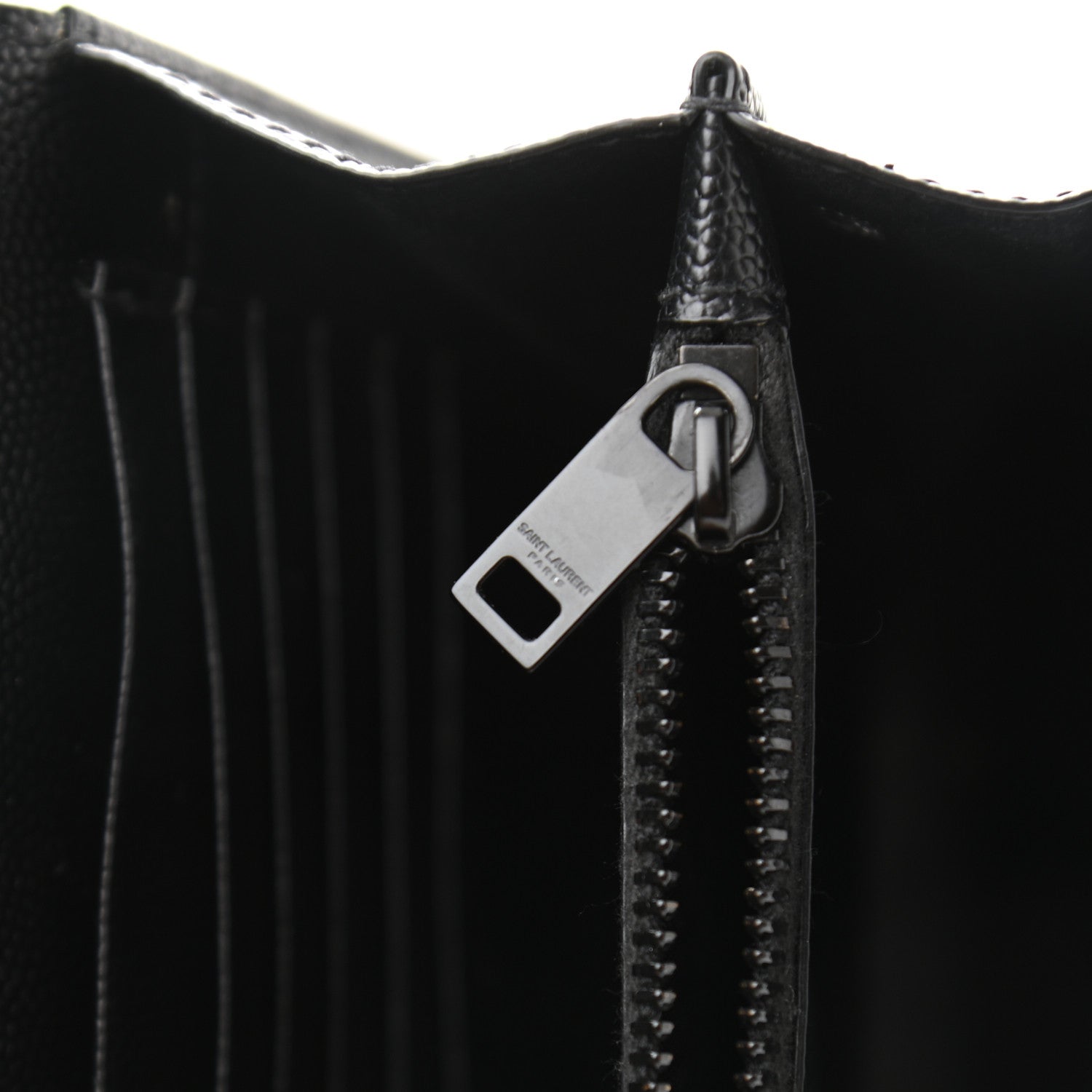 Saint Laurent Grain De Poudre Matelasse Chevron Monogram Chain Wallet Black 13 of 13