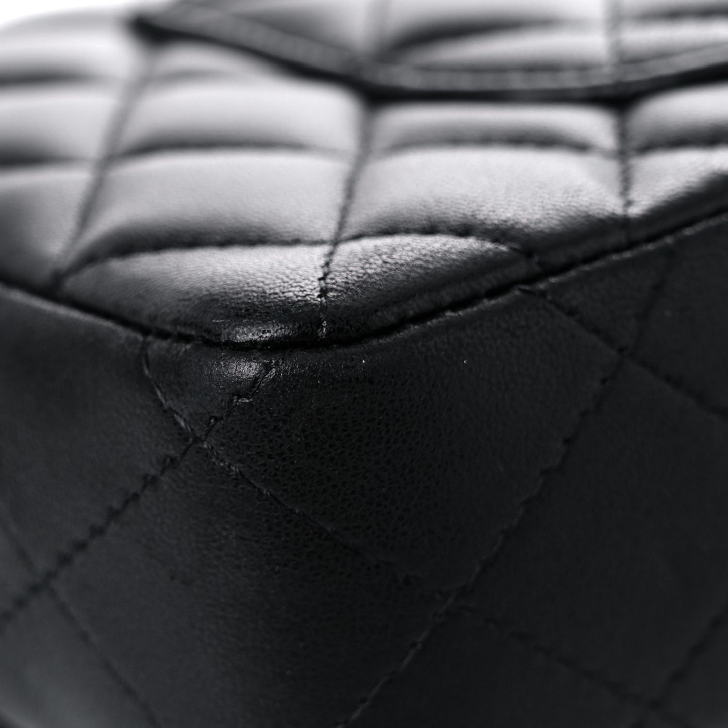 Lambskin Quilted East West Flap Black