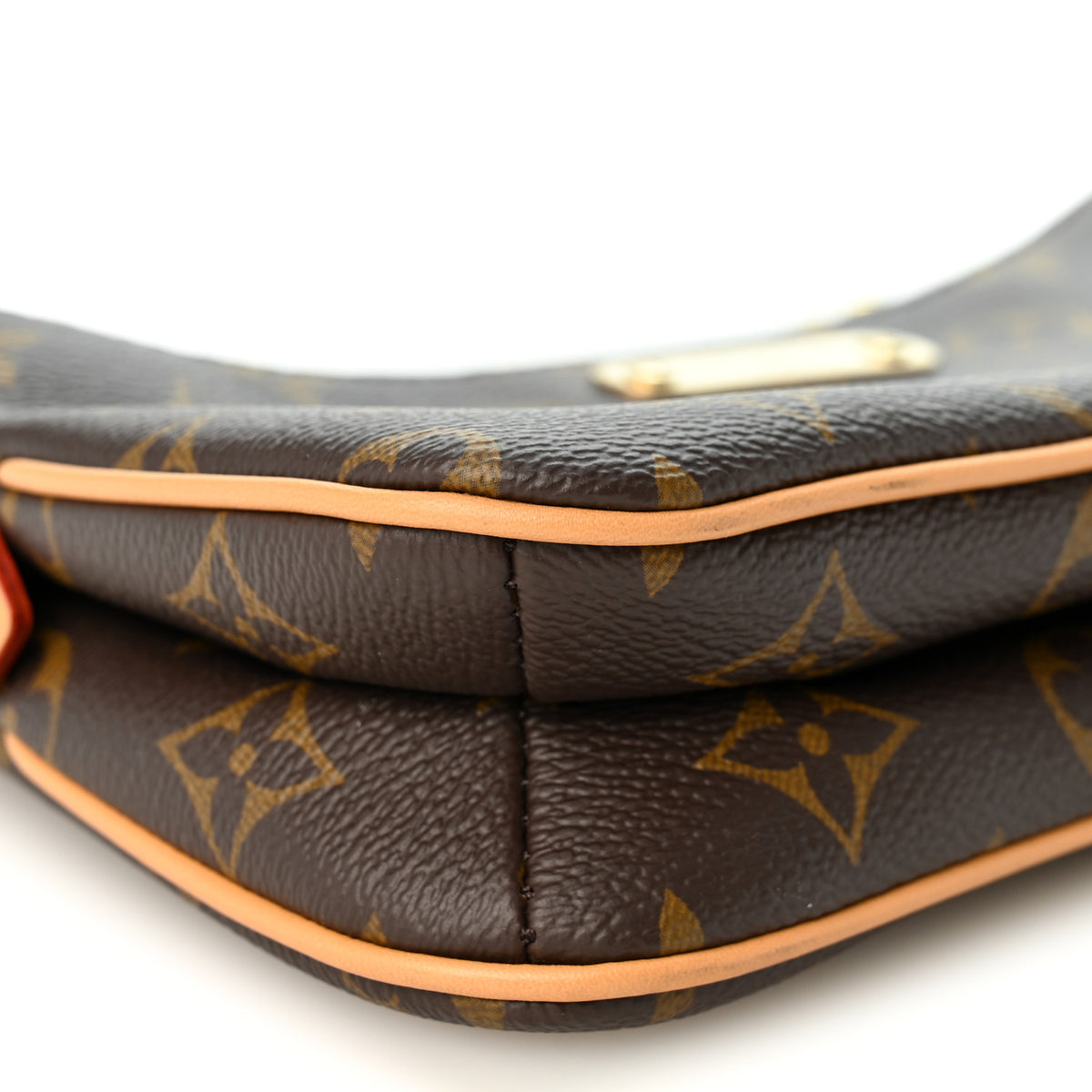 Louis Vuitton Monogram Liv Pochette 10 of 11