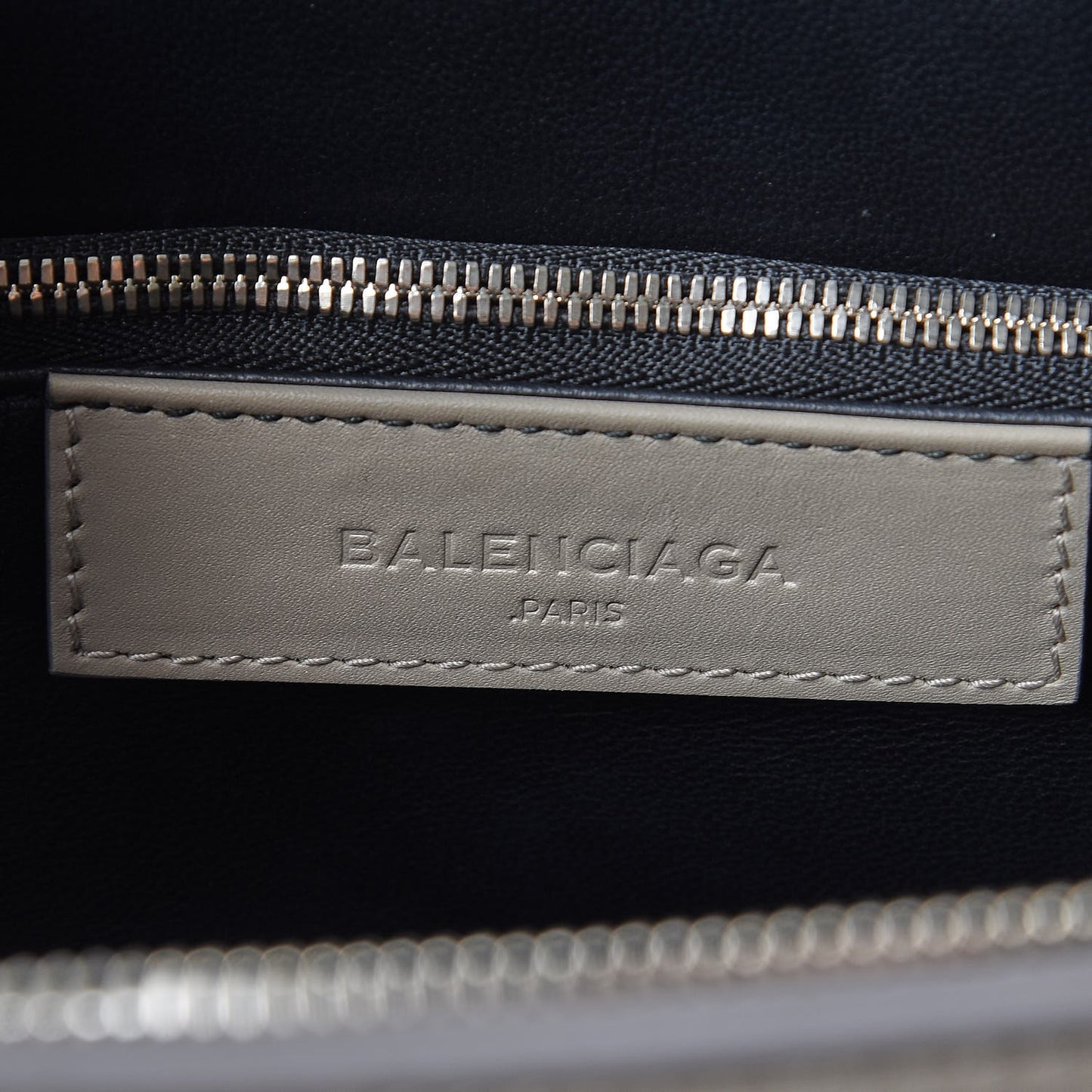 Calfskin Le Dix Zip Cartable Pearl Grey