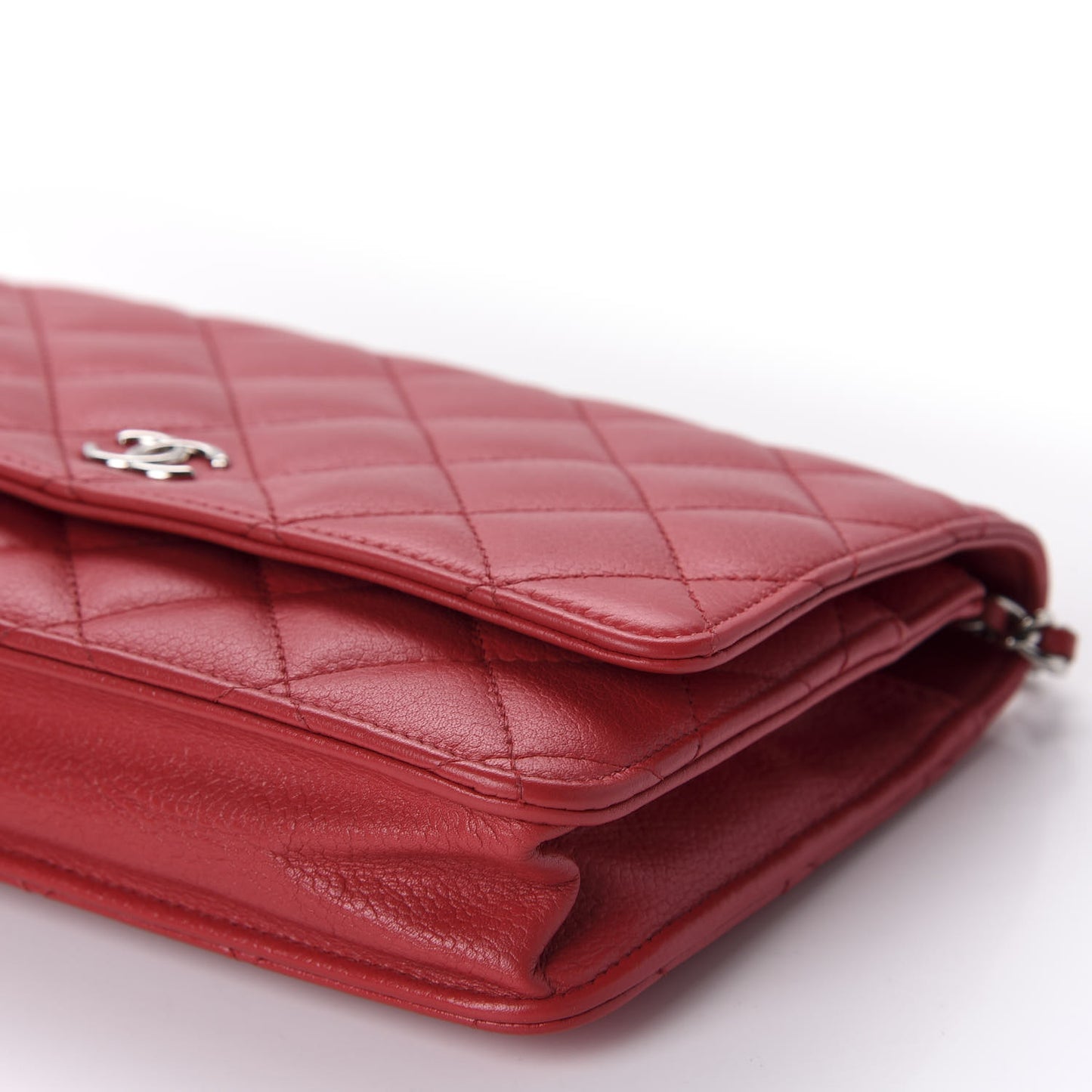 Caviar Quilted Wallet on Chain WOC Red