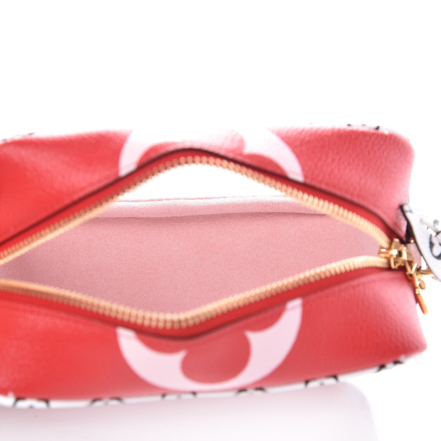 Monogram Giant Beach Pouch Rouge