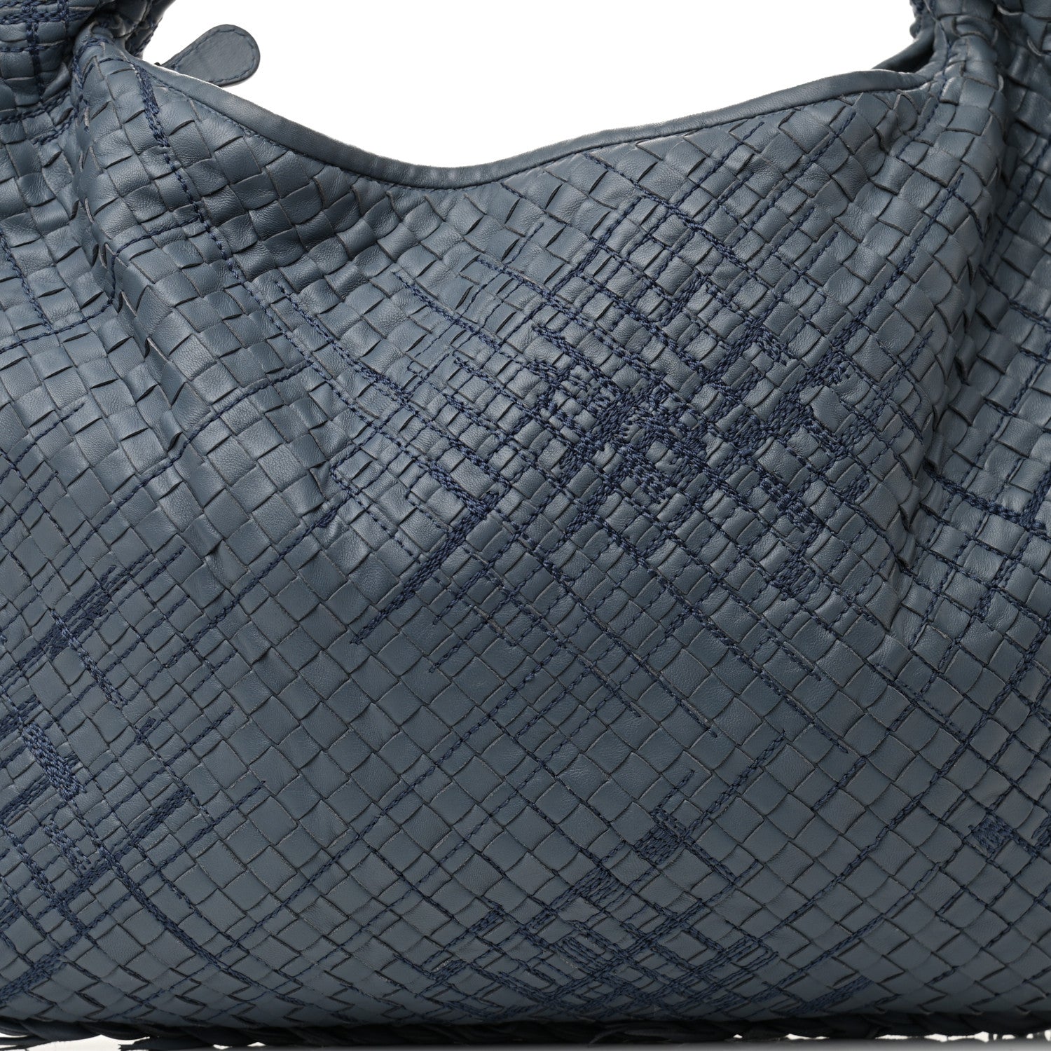 Bottega Veneta Nappa Intrecciato Fuzzy Maxi Veneta Hobo Krim 8 of 15