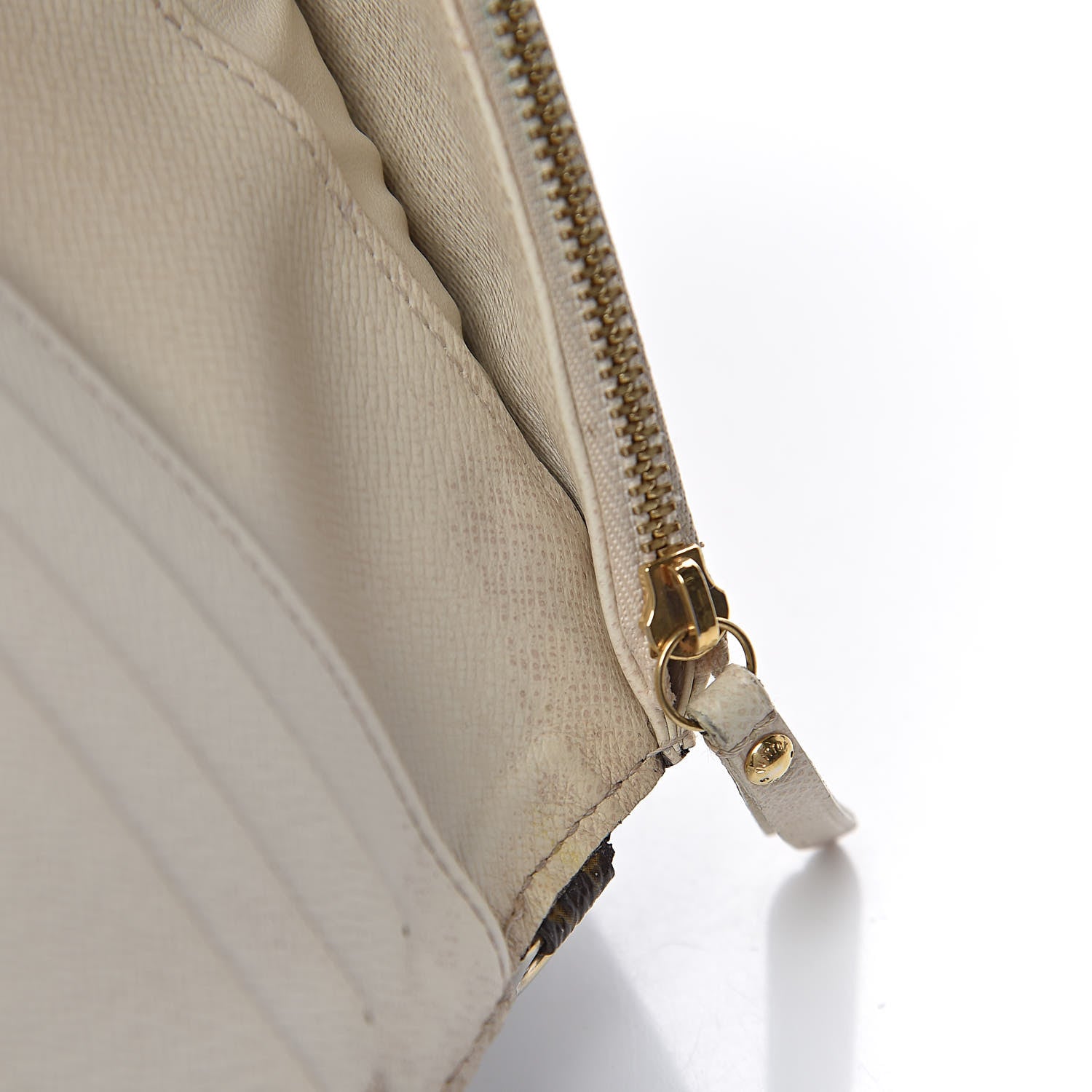 Louis Vuitton Monogram Insolite Wallet White 12 of 25