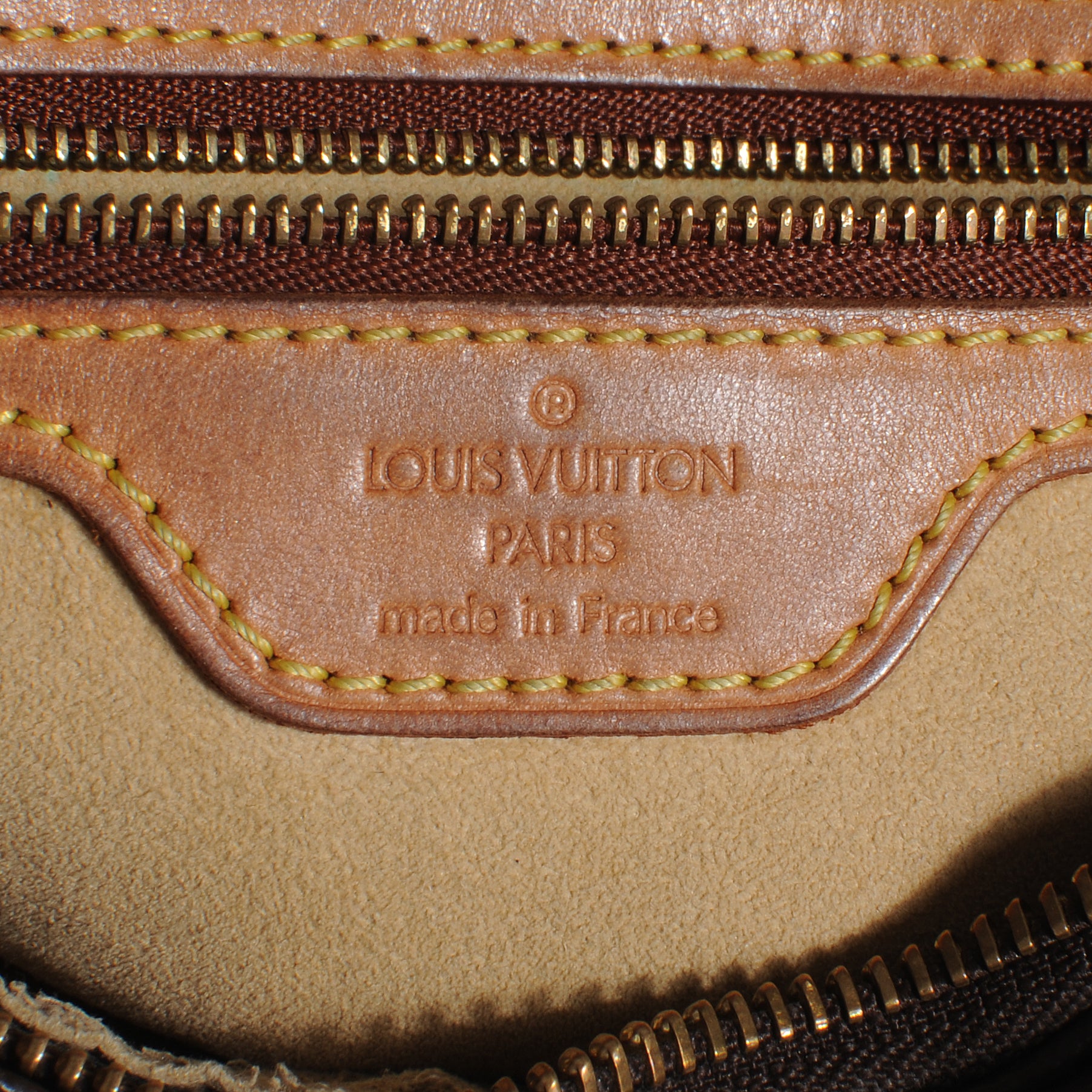 Louis Vuitton Monogram Looping GM 5 of 8