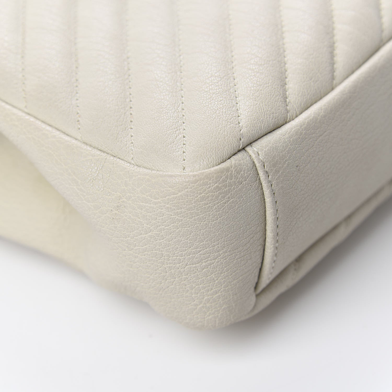 Saint Laurent Sheepskin Matelasse Chevron Monogram Medium College Bag Dove White 11 of 17