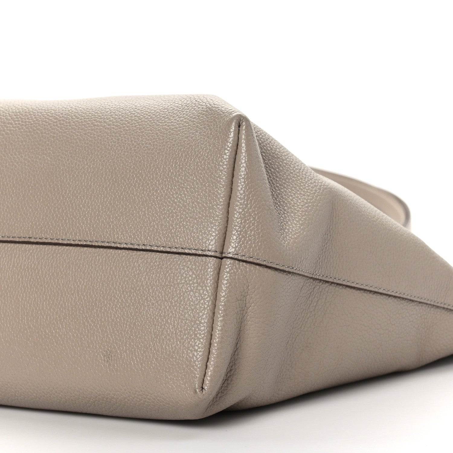 Tom Ford Grained Calfskin East West Zipper Tote Taupe 8 of 8
