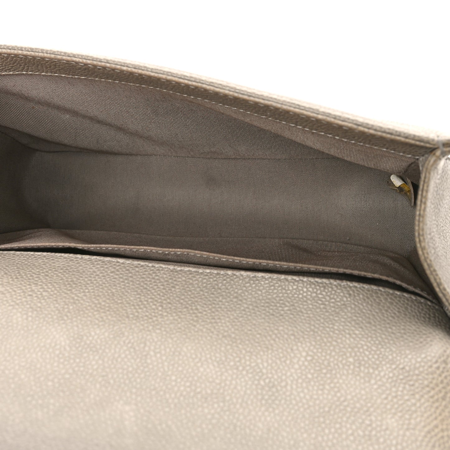 Caviar Quilted Medium Boy Flap Grey