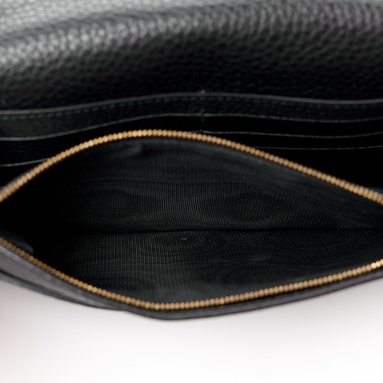 Gucci Pebbled Calfskin Soho Wallet On Chain Black 7 of 15