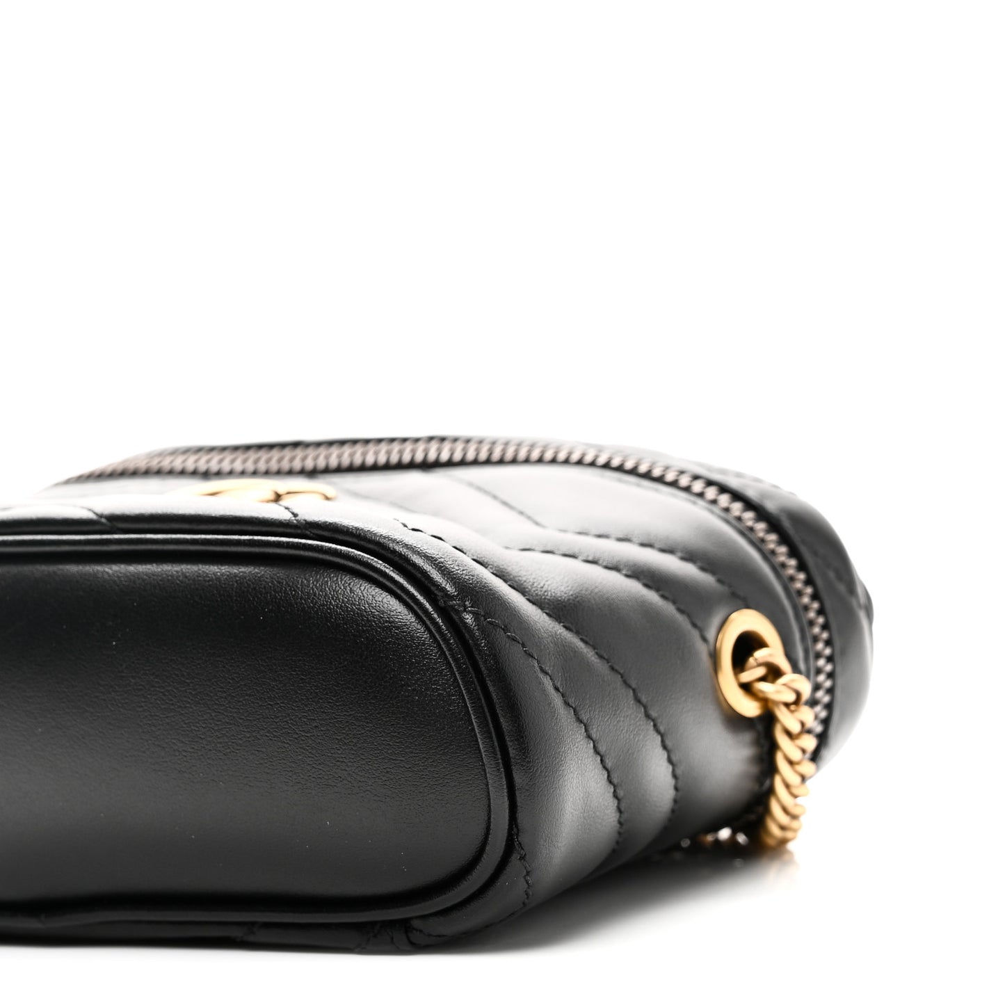 Calfskin Matelasse Chevron Mini GG Marmont Top Handle Bag Black