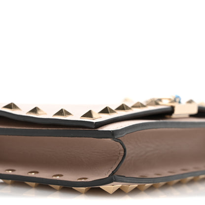 Valentino Garavani Vitello Rockstud Flip Lock Wallet On Chain  Poudre 8 of 11